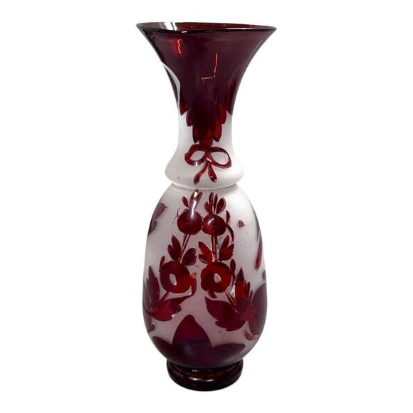 Vintage Bohemian Bird Floral Flowers Ruby Red & White Etched Glass Vase Design - Picture 2 of 6